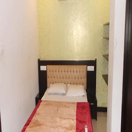 Redbell Suites Residency Kondotty 外观 照片