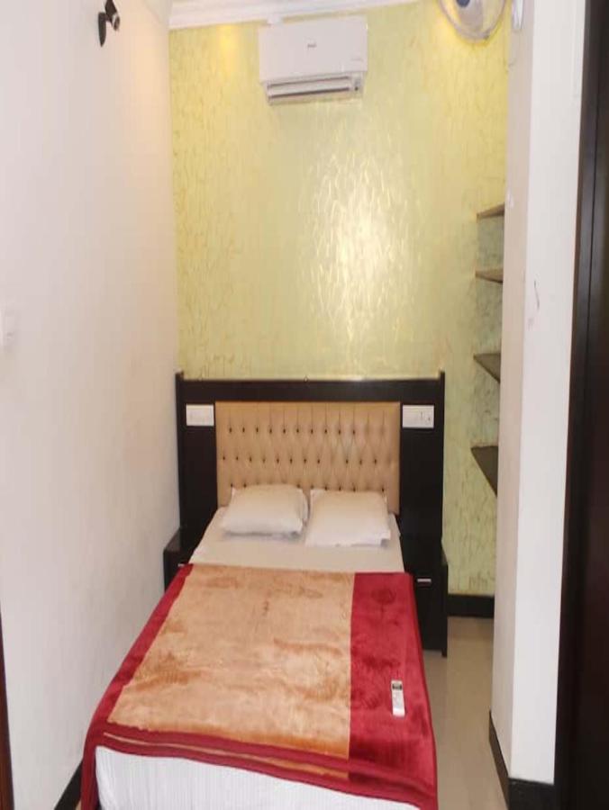 Redbell Suites Residency Kondotty 外观 照片
